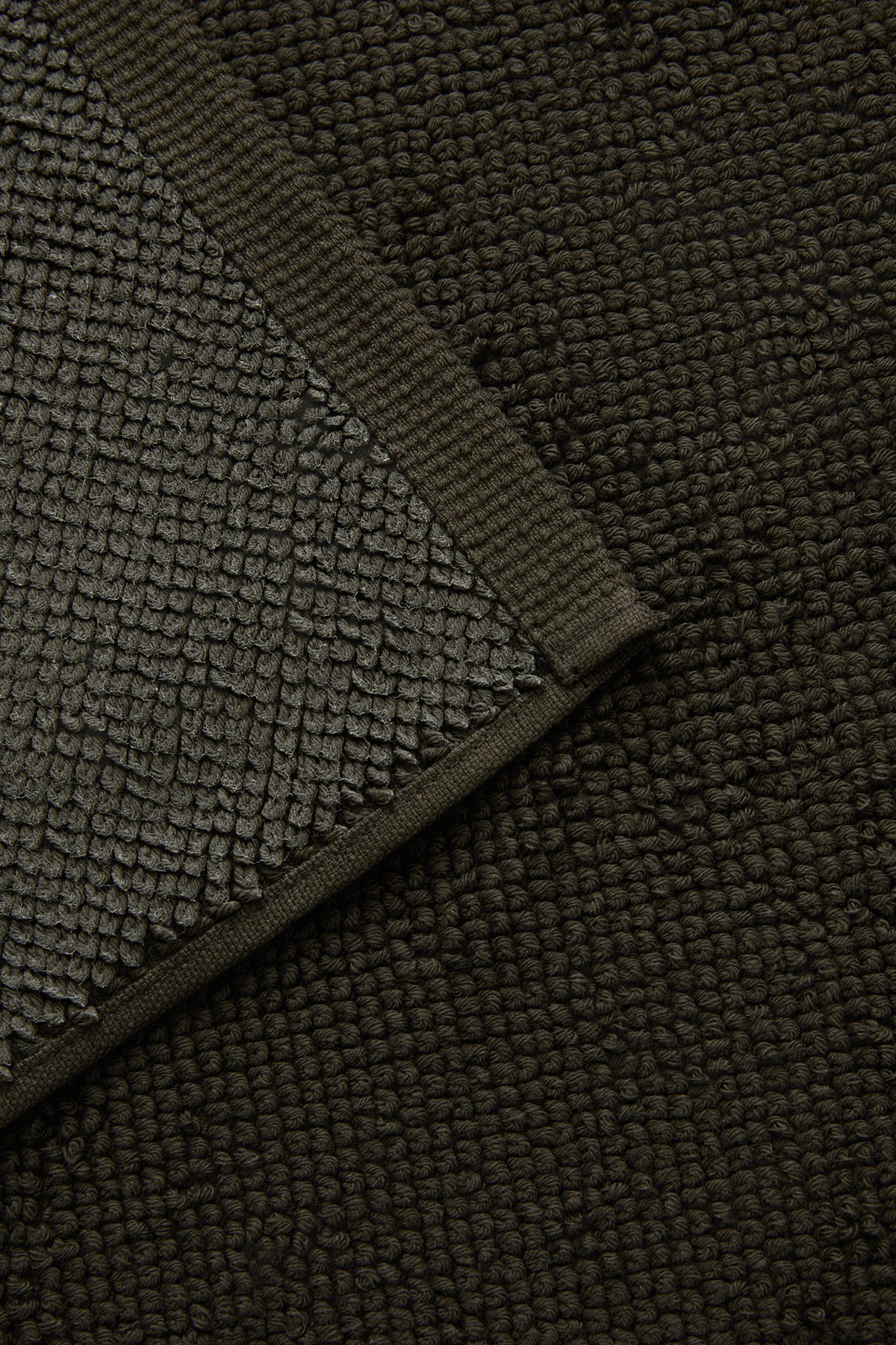 PLAIN BATH MAT